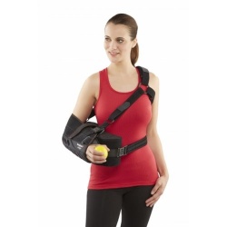 Donjoy UltraSling IV Shoulder Immobiliser Sling :: Sports Supports ...