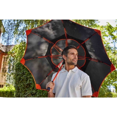 Fulton Titan Black Vented Heavy-Duty Golf Umbrella