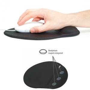custom mouse pads with wrist support