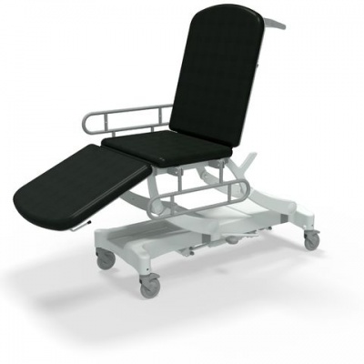 SEERS Clinnova Mobile Three-Section Premium Hydraulic Couch with Manual Backrest, Footrest and Side Rails (IBC)